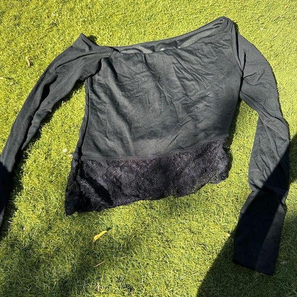 White Fox Long Sleeve - Picture 3 of 5